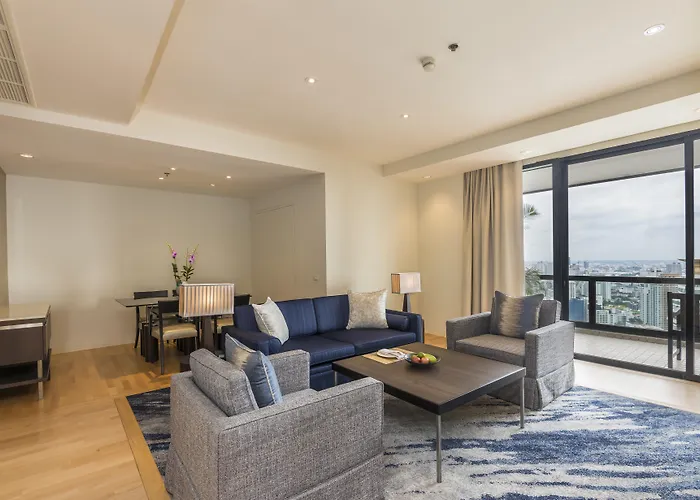 Emporium Suites By Chatrium